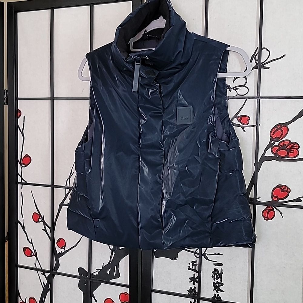 Rains Loop W Vest In Ink - Picture 3 of 8